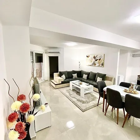 Eda Apartment *